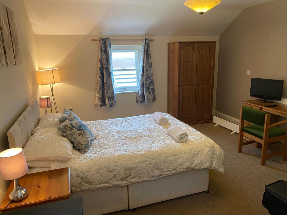 The Duke Of Edinburgh Inn Newgale Kültér fotó